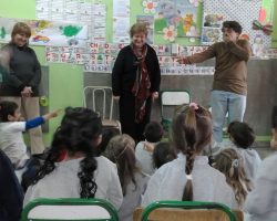 “Abuelo contame un cuento” en la escuela “Rep. de Entre Ríos”