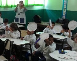 Taller de títeres de papel en Paraná