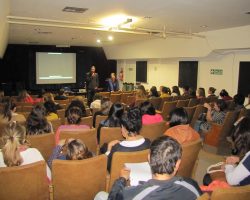 Conferencia sobre las resistencias socioambientales en América Latina